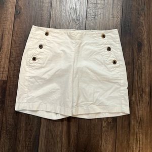 J Crew high waisted button up white shorts 6” inseam size 4